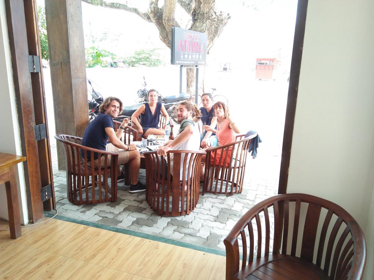Hotel Athina & Restaurant Chilaw Dış mekan fotoğraf